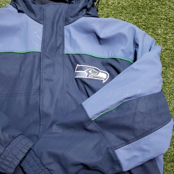 Vintage 2000s 2 In 1 reversible Seattle Seahawks jacket Sizs XL H1 - Picture 2 of 10